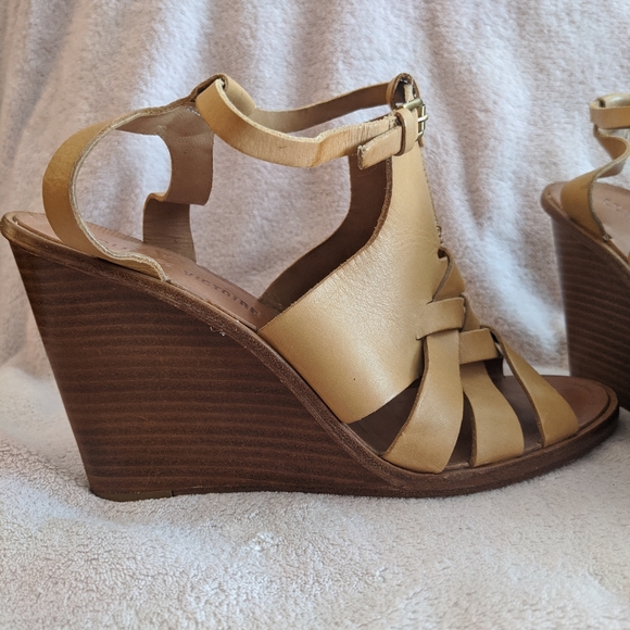 NEW Pour La Victoire sandals, size 8 - Picture 3 of 5